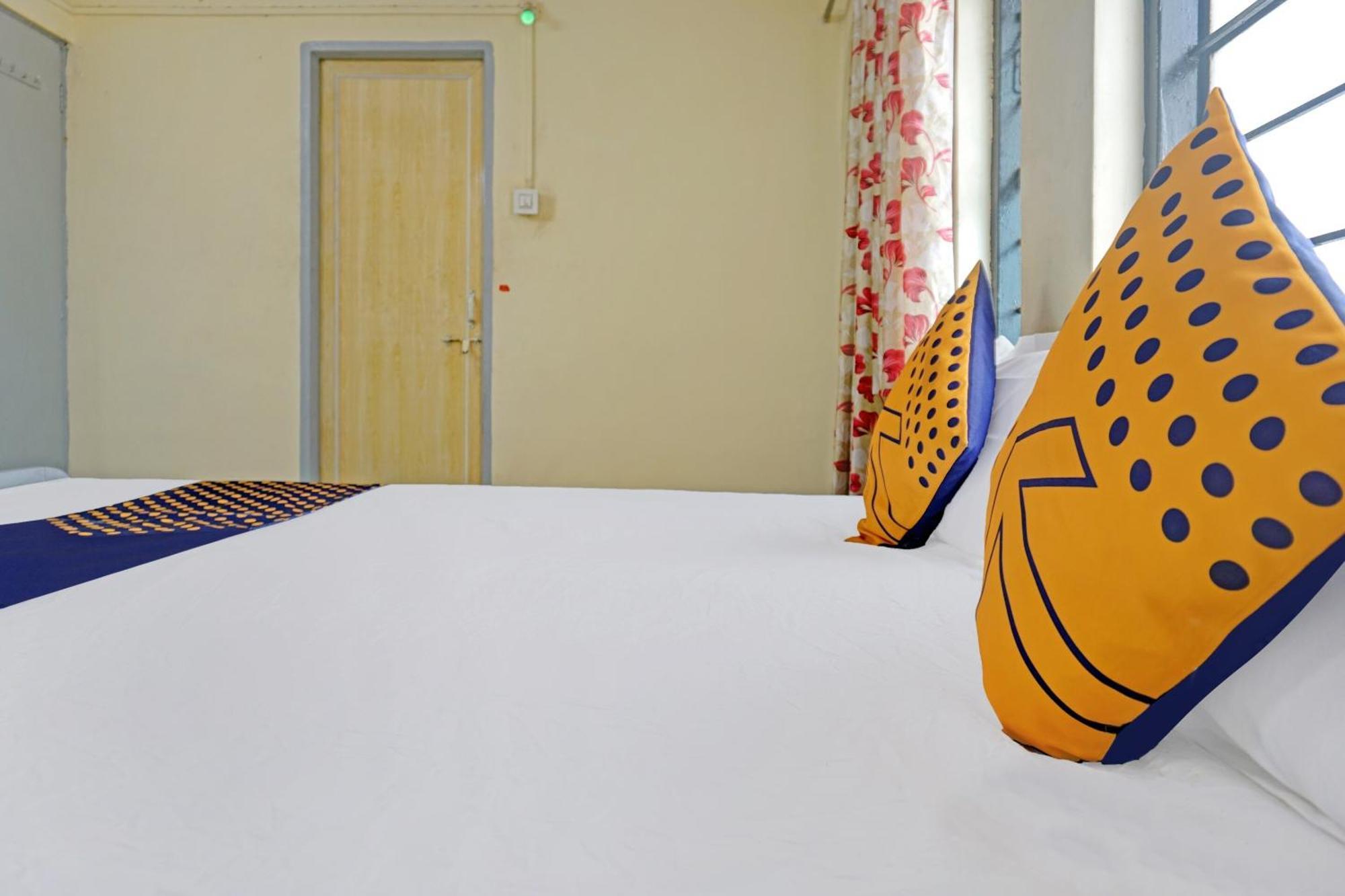 Spot On Hotel Prakash Residency, Near Hanuman Gym Ajmera Colony, Pimpri Kültér fotó