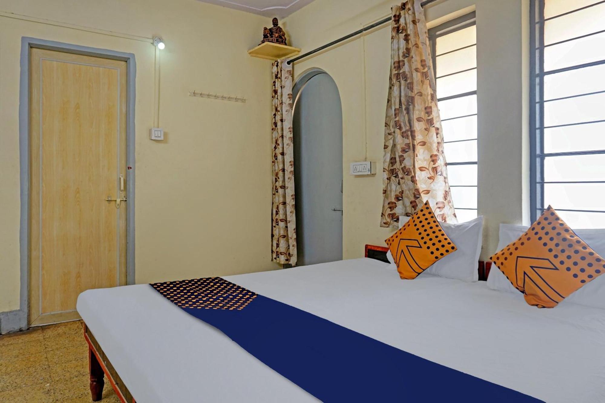 Spot On Hotel Prakash Residency, Near Hanuman Gym Ajmera Colony, Pimpri Kültér fotó